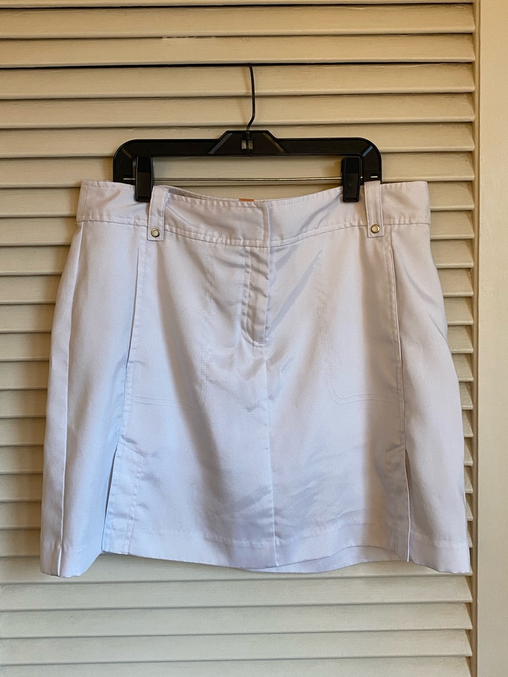 Izod White Women's Golf Skort